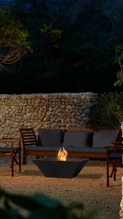 Nova 850 - Commercial Space