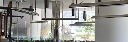 Heatscope Heaters Vision 3200W Radiant Heater wall-mounted on Jamie’s Italian Restaurant terrace for outdoor electric infrared comfort.